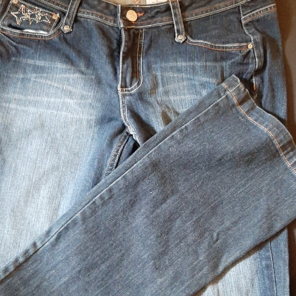 Jeans - Picture 3 of 3